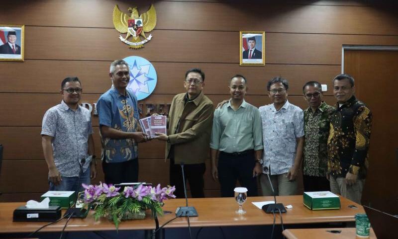 2025 Tahun Mencekam bagi Jurnalis, AJI Indonesia Beberkan Data PHK ke Dewan Pers